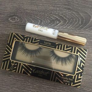 Brand new! Tarte eyelashes and adhesive
